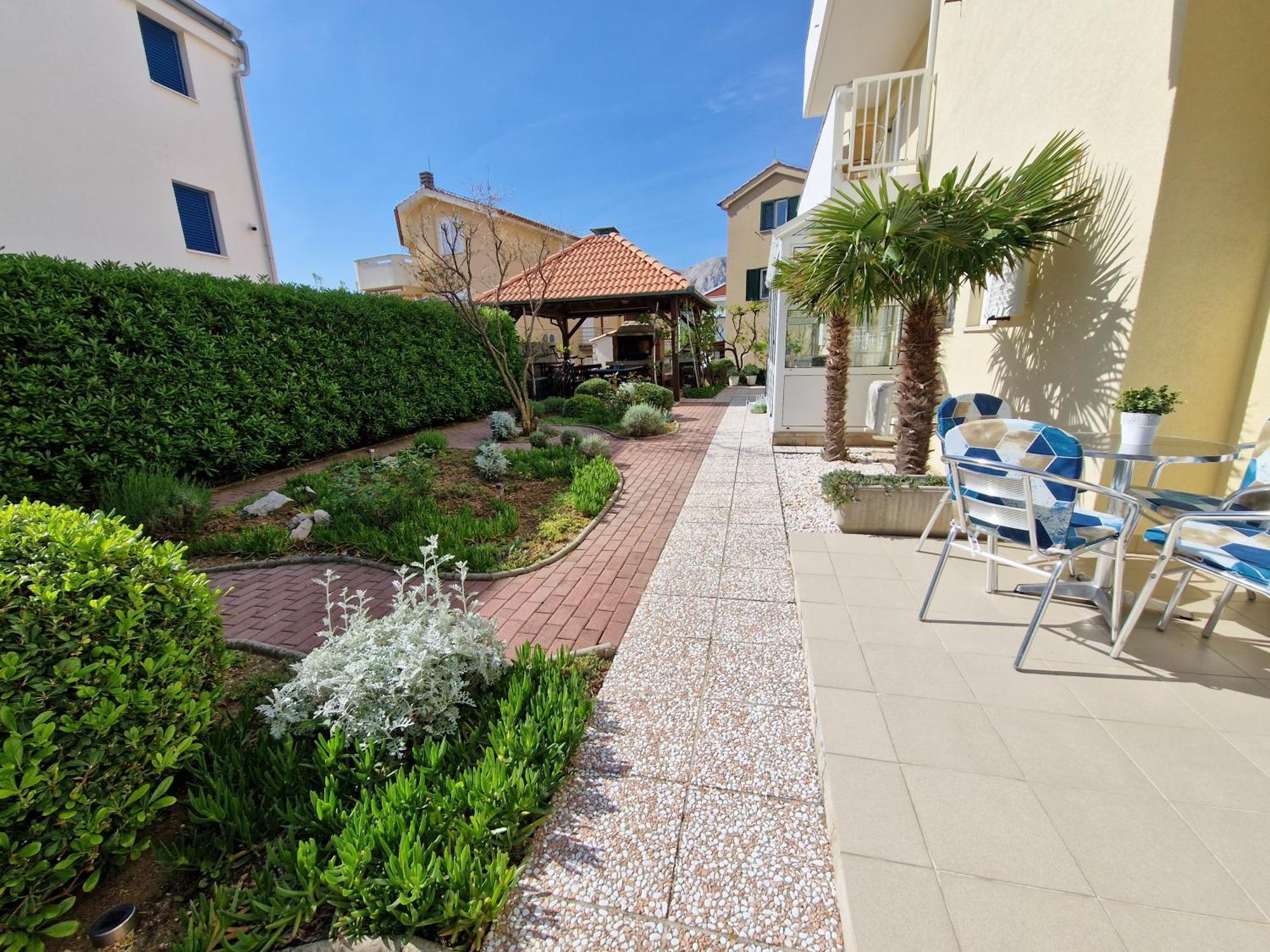 באסקה Apartments Josipa מראה חיצוני תמונה